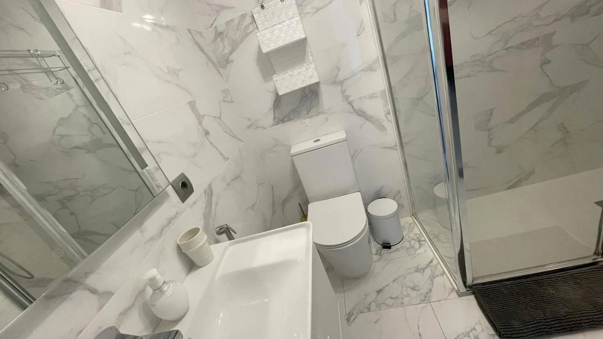 Intermobiliaria Rentals - Acuario 3G Estepona Daire
