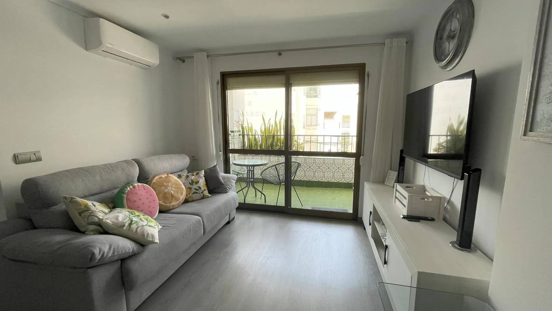 Intermobiliaria Rentals - Acuario 3G Estepona Daire